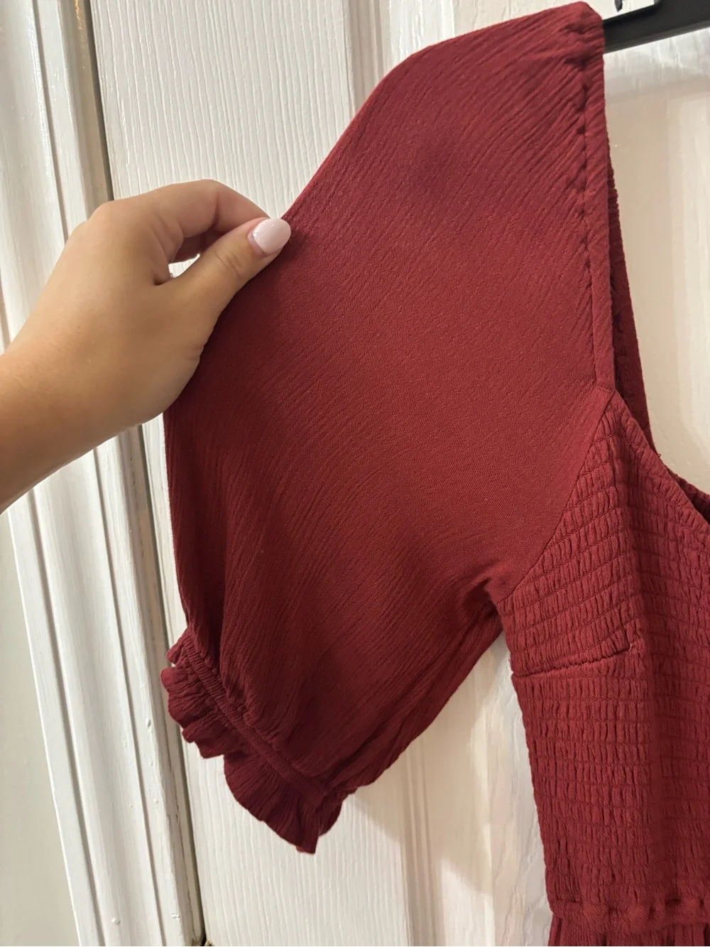 Abercrombie & Fitch Smocked Bodice Puff Sleeve Midi Dress - Burgundy - Size S